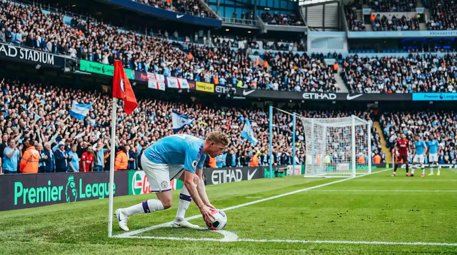 Apuestas a Córners en la Premier League: Líneas, Datos y Estrategia